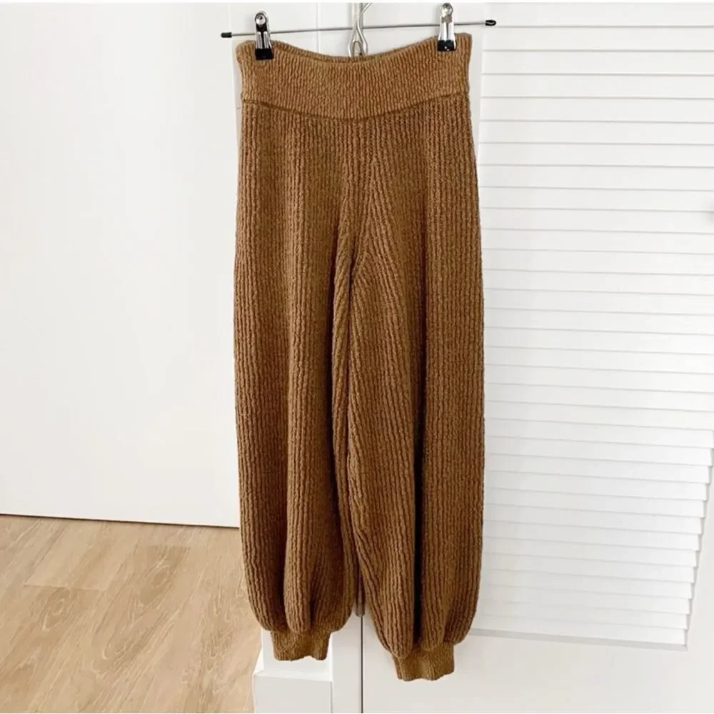 New Free People Logan Pass Knit Balloon Jogger Pants in Brown Size L